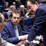 Menos de 30 dias após assumir Prefeitura, Renato Júnior é “nomeado” coordenador de David Almeida