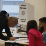 Roberto Cidade escolhe Serafim Corrêa para vice na chapa de governador tampão