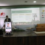 União de Vereadores do Brasil repudia Amom Mandel por compará-los à “merda”