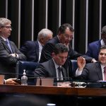 Justiça pressionada: Fachin defende STF após Itália apontar parcialidade no caso Zambelli