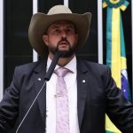 Wilson Lima afirma que BR-319 de Lula, Omar e Braga é uma farsa: ‘estão vendendo uma mentira’