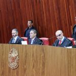 Hapvida suspende plano de Saúde da Seduc e servidores cobram Cidade: ’empurrando para debaixo do tapete’