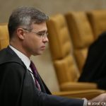 Ex-ministros e sociedade civil divulgam carta em apoio a Fachin 